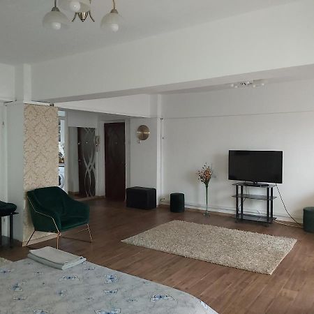 Mosilorcentralboutique Bukarest Exteriör bild