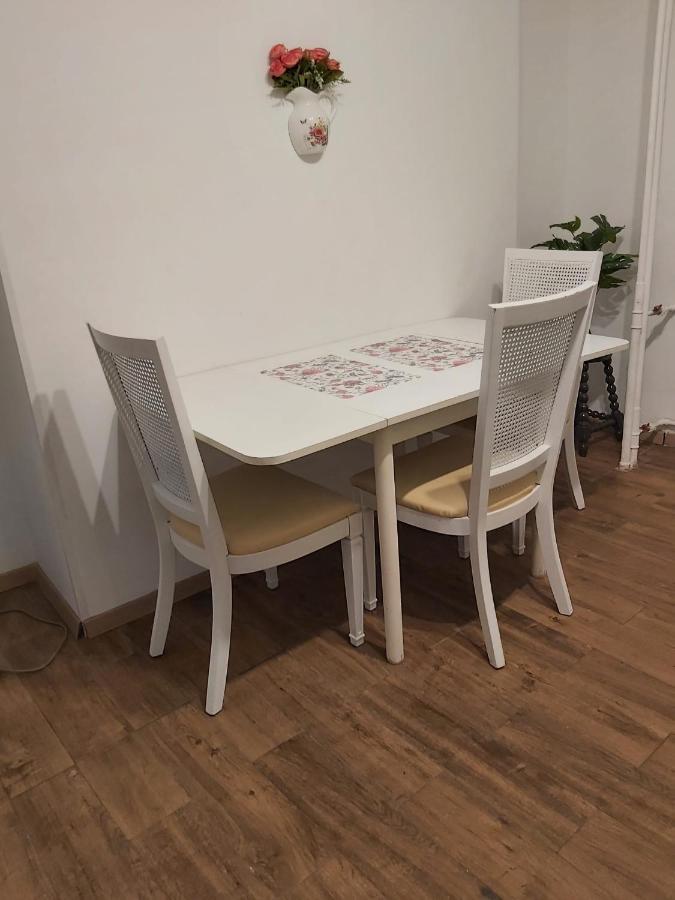 Mosilorcentralboutique Bukarest Exteriör bild